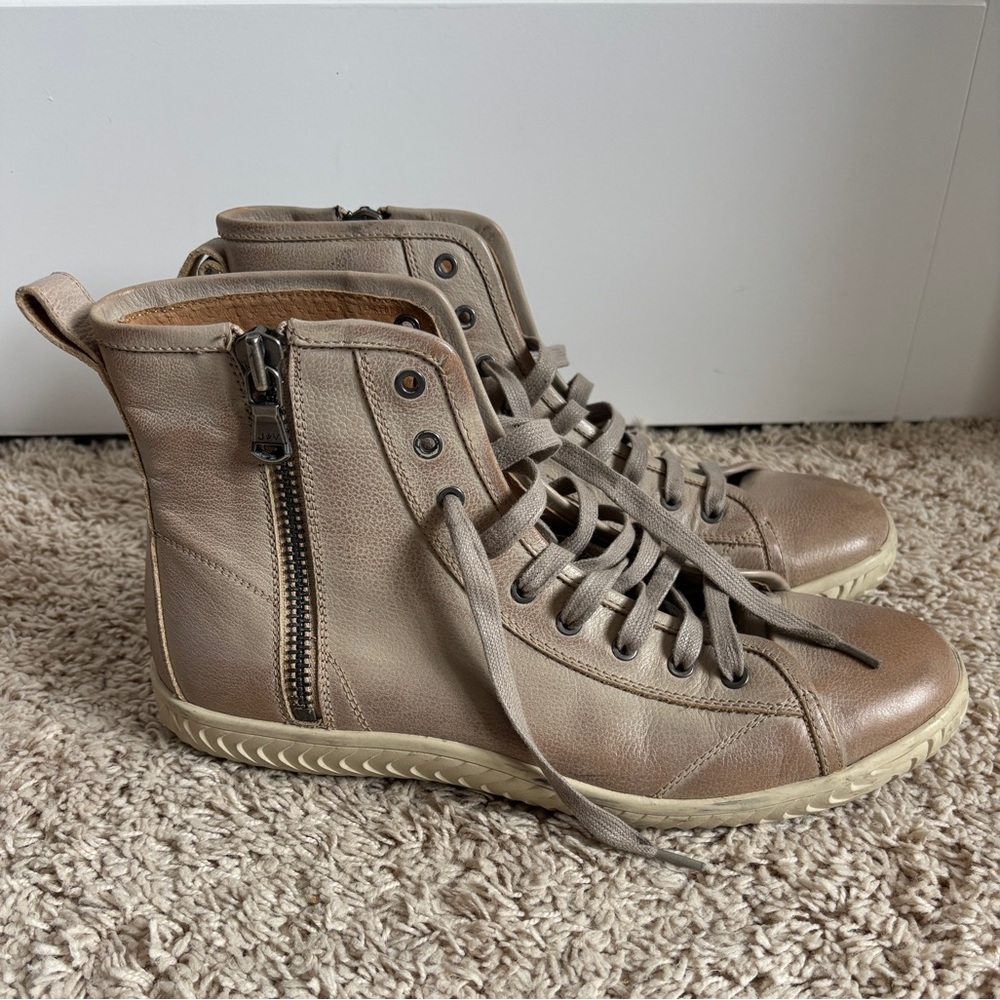 John Varvatos Tan High-Top Sneakers